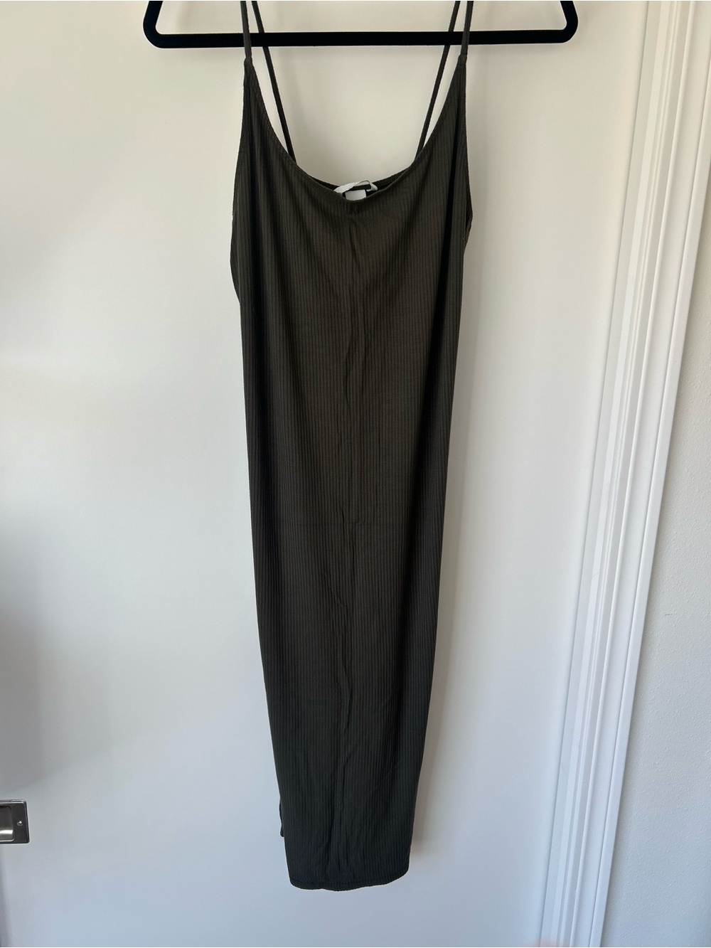 Sleek Olive Green Ribbed Midi Dress with Spaghetti Straps